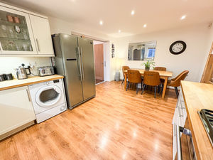 Photo 11- click for photo gallery